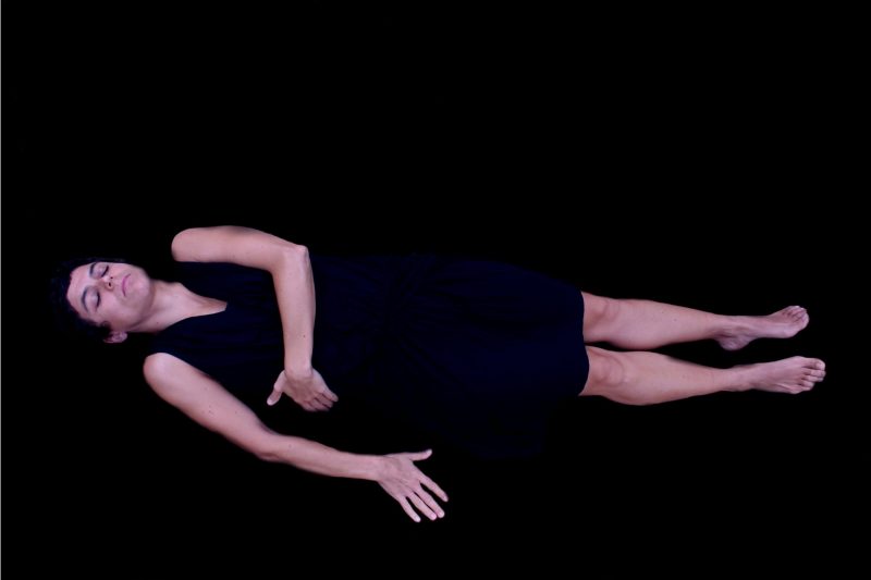Workshop – “Sentir o Corpo” com Sofia Silva 29 de Janeiro 2022- das 14h às 18h-Presencial ou 5 de Fevereiro 2022 – das 14h às 18h – on line